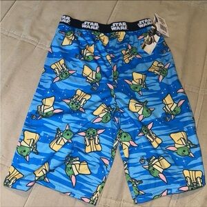 Boys' Size 10-12 Star Wars The Mandalorian Grogu/Baby Yoda Sleep Shorts